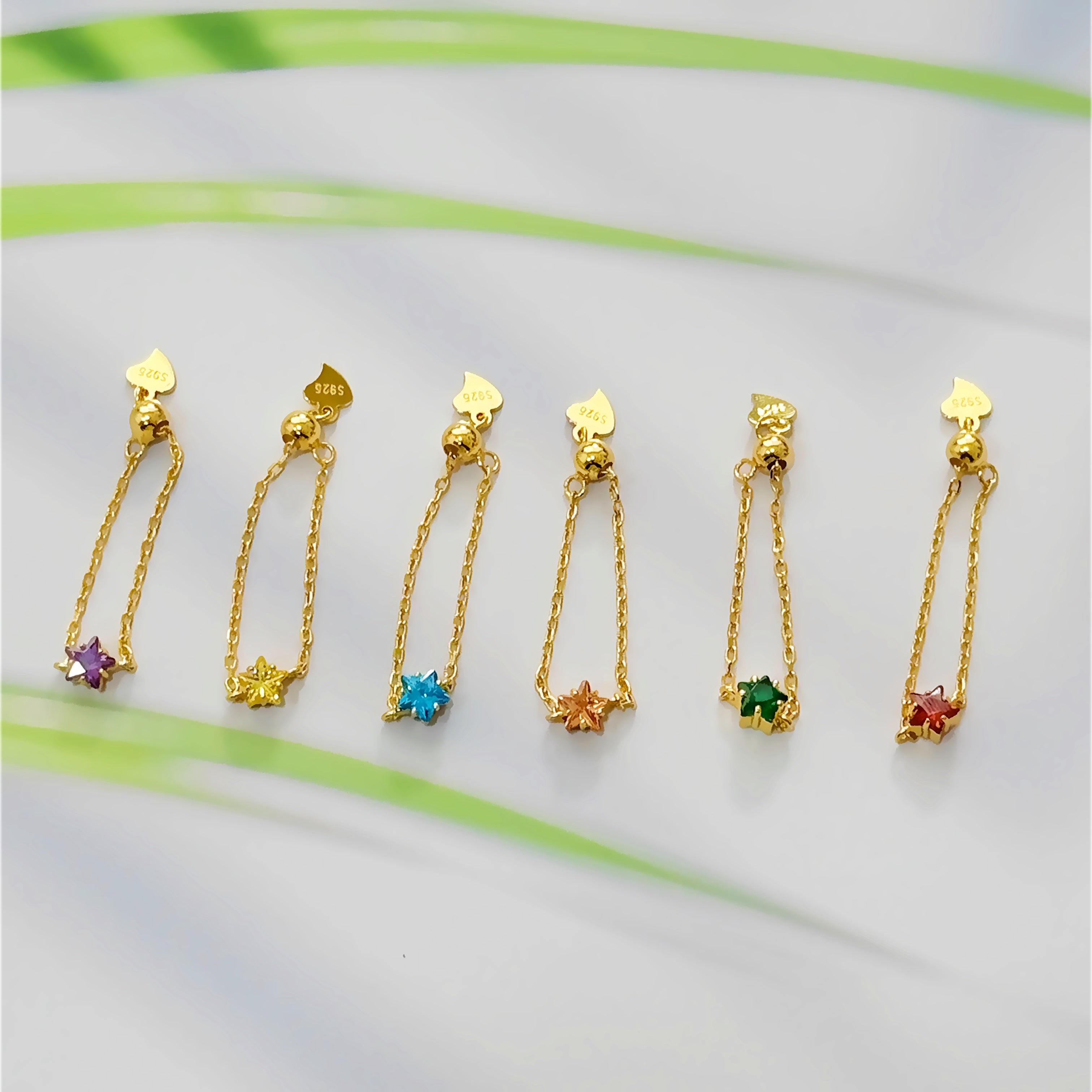 Adjustable Gold Star Chain Ring