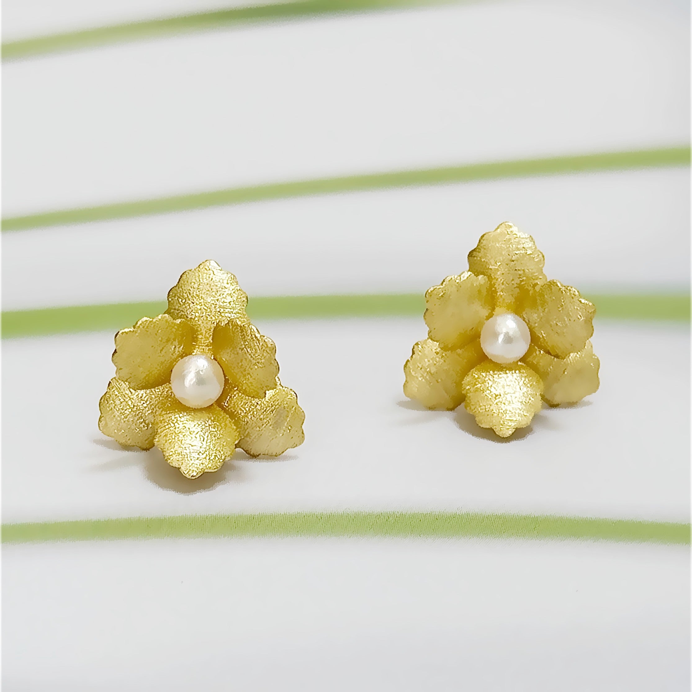 Best Mom Gift Studs
