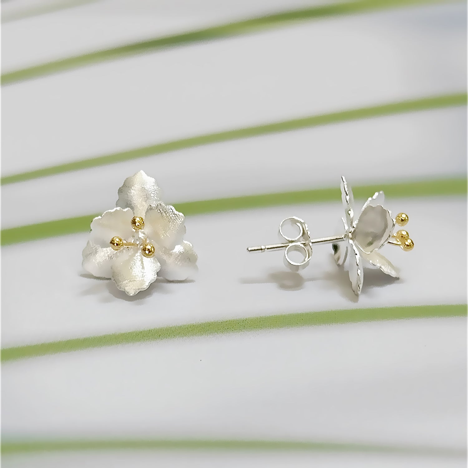Hypoallergenic silver earrings