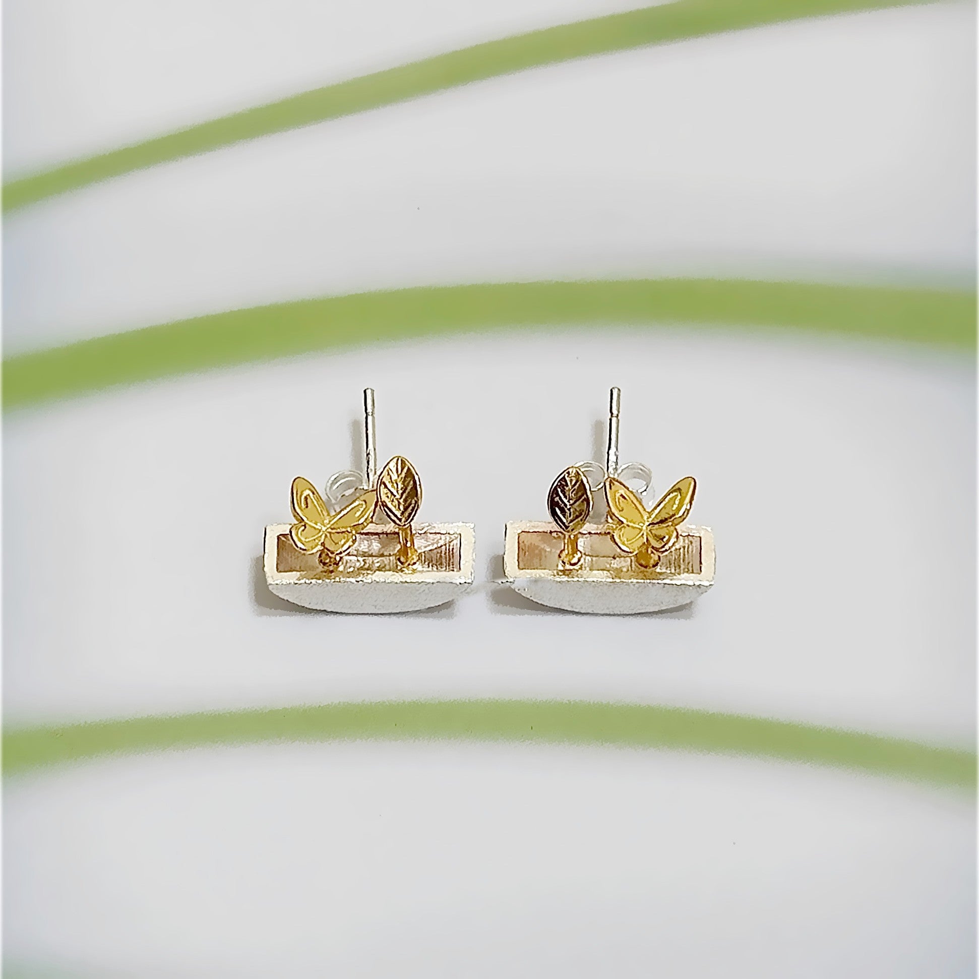 Luxury jewelry gifts for mom