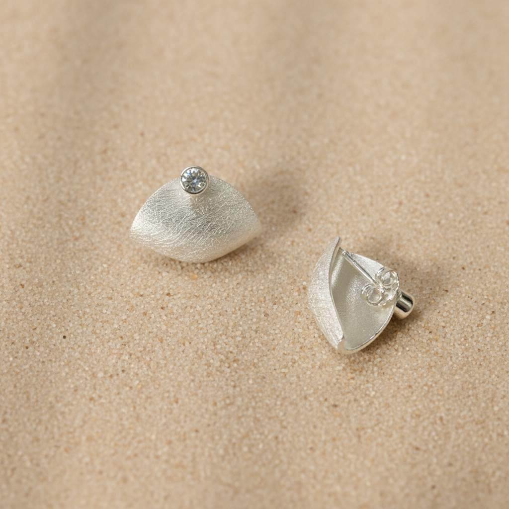 Handmade 925 Silver Purse Studs featuring Delicate stone Setting Inlay
