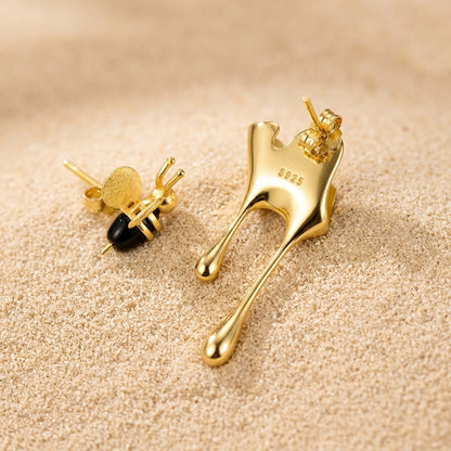 Unique bee and honey drip jewelry set in a premium gift box, a creative Christmas gift for women who love bold, artisanal style