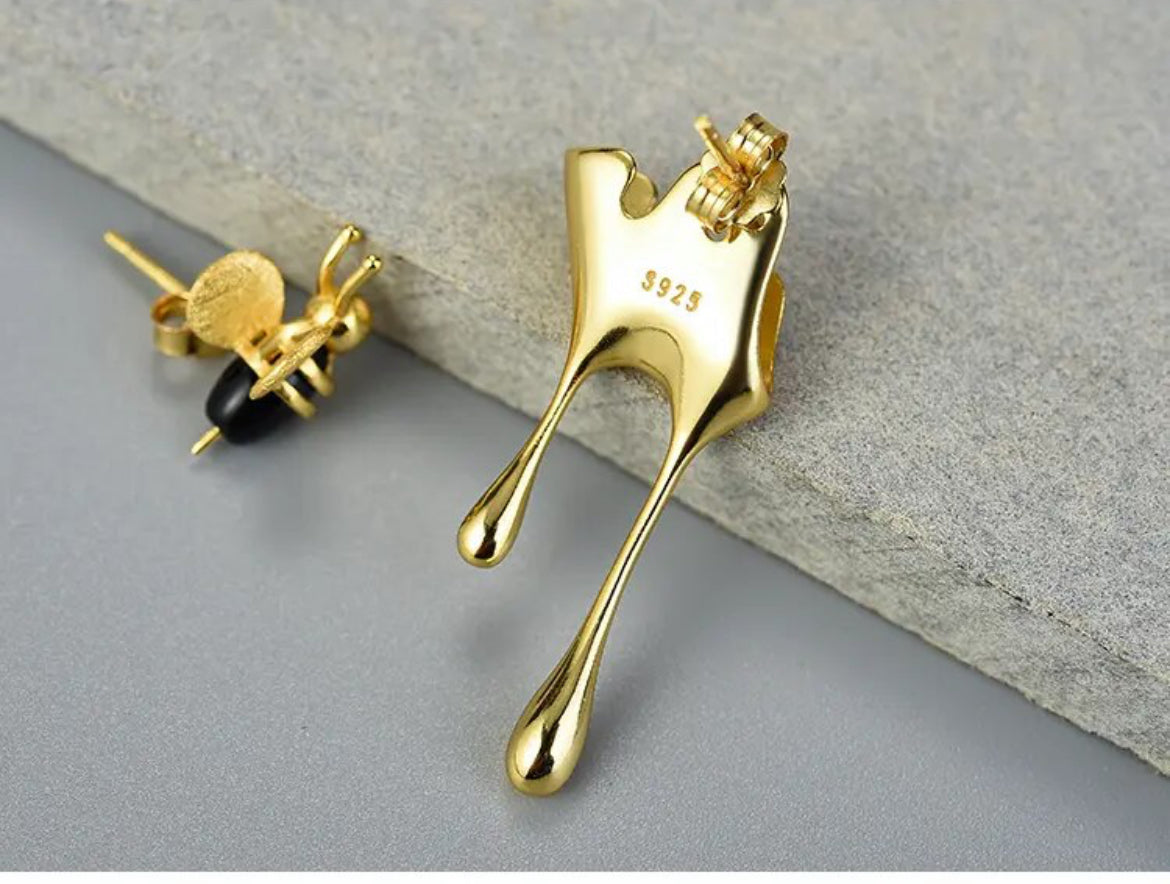 Bee Earrings online