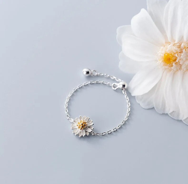 Daisy Silver rings