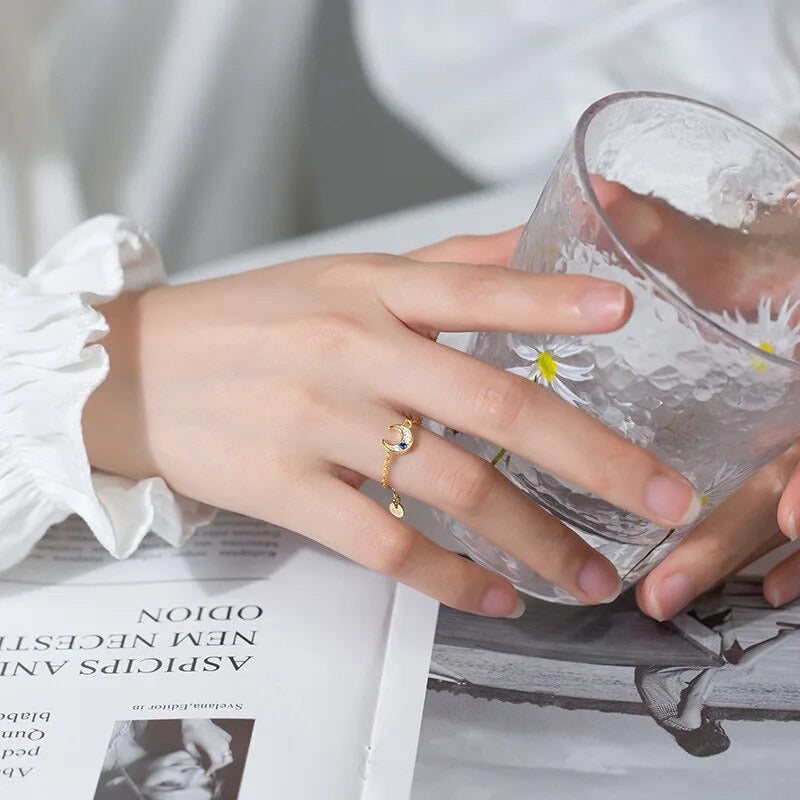 Crescent Moon silver ring