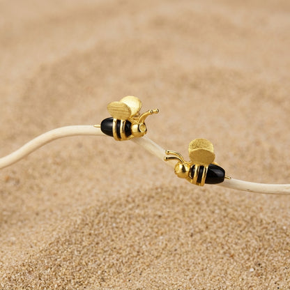 Handcrafted 3D sterling silver bee jewelry, a thoughtful holiday gift symbolizing community and brightness